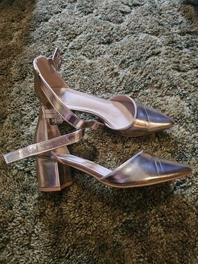 Pointed Toe Metallic Light Gold Block Heel Ankle Strap Pumps